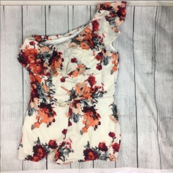 One shoulder floral print romper - Picture 3 of 7